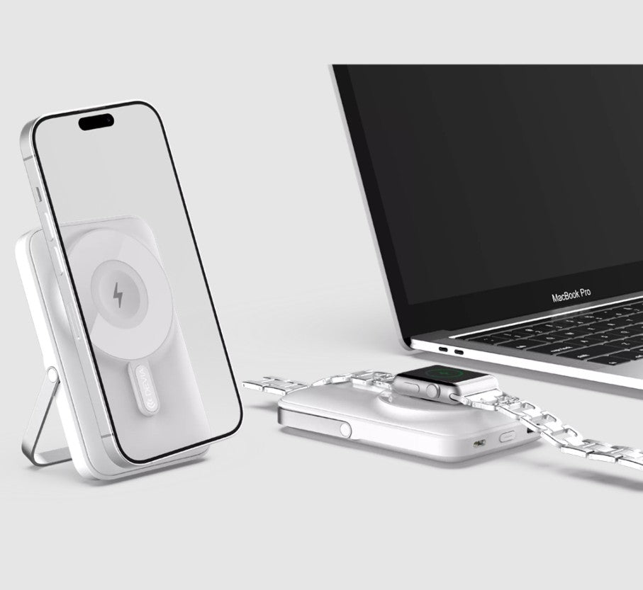 DEVIA - 10,000MAH 22.5W PD MAGSAFE POWERBANK STAND FOR APPLE IPHONE & WATCH - WHITE
